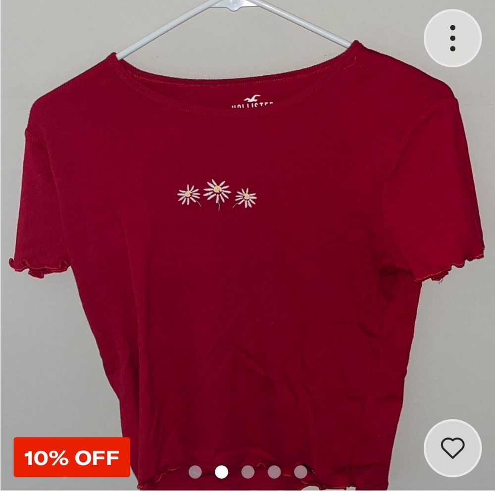 Red lettuce ruffle shirt